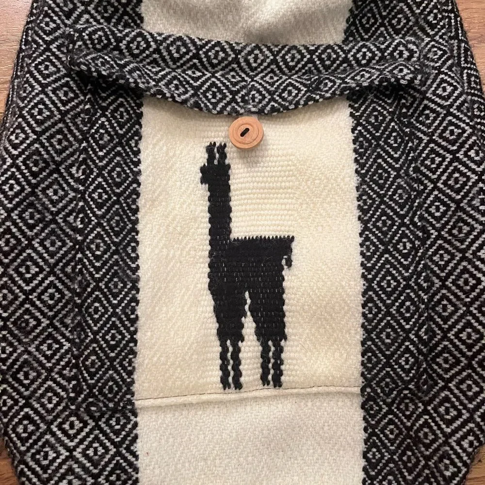Black and Cream Textured Lama Backpack
